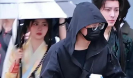 吃瓜八卦爆料情侣,吃瓜群众揭秘明星情侣甜蜜瞬间